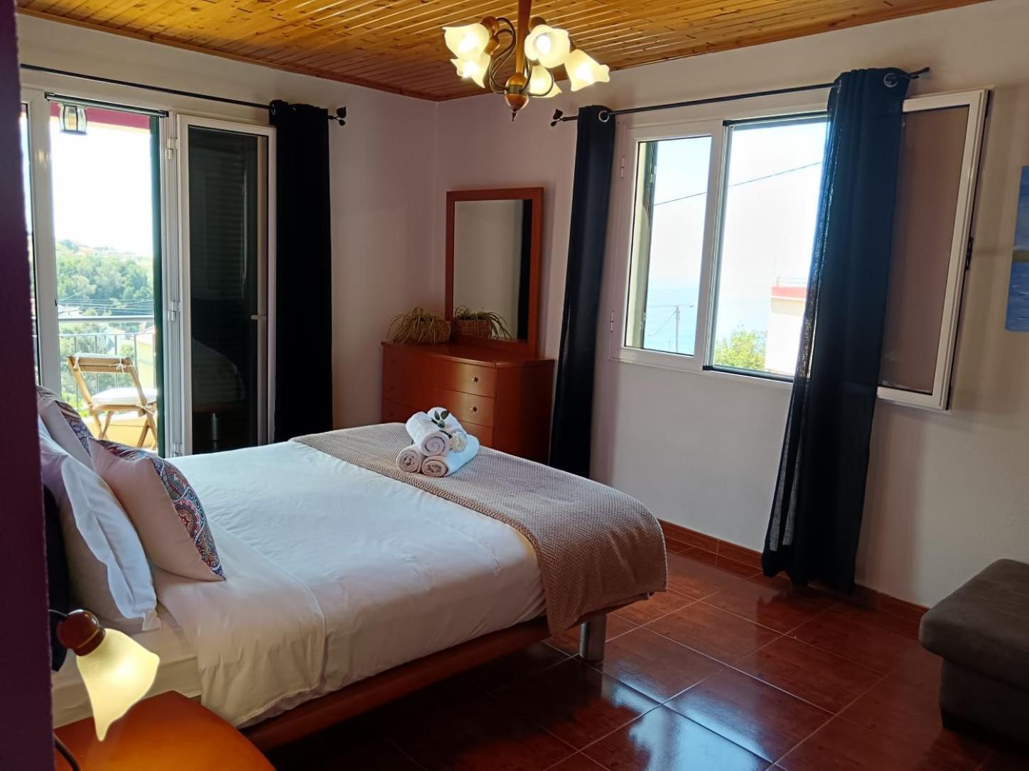 Casa Central - Peceful Mountain Retreat In Calheta Ribeira do Raposo Экстерьер фото
